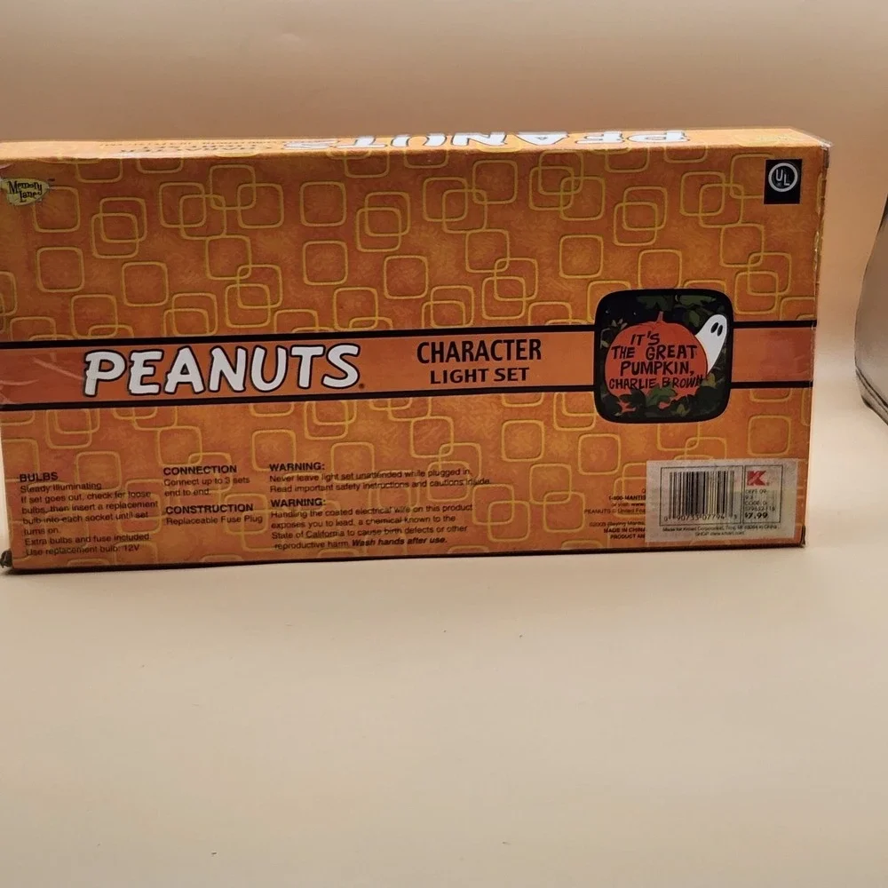 2003 Memory Lane Peanuts Charlie Brown Pumpkin Halloween Character Light Set NOS